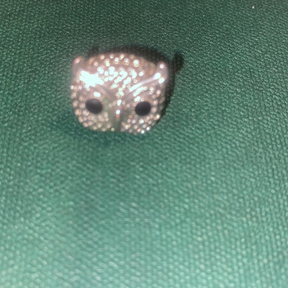 Silver tone owl earrings - Picture 3 of 6